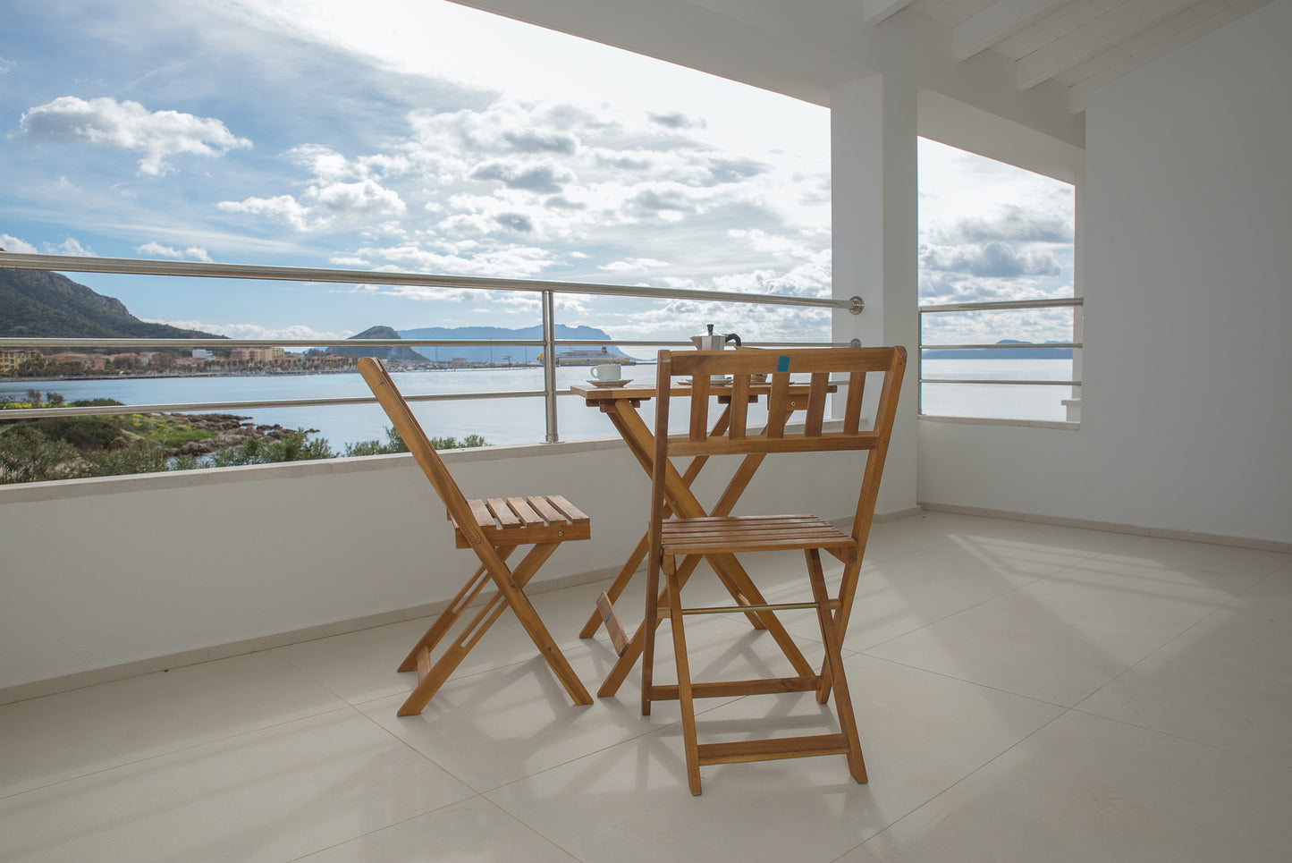[ SUPERIOR VILLA // GOLFO ARANCI ]