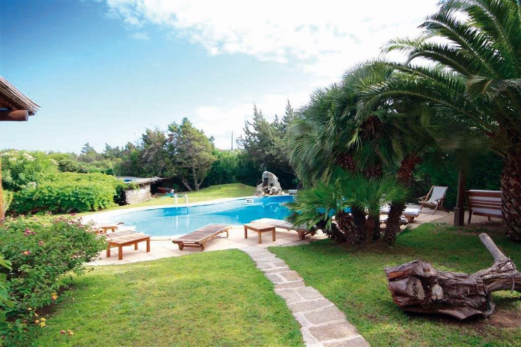 [ "VILLA PORTO CERVO NORD" // PORTO CERVO ]