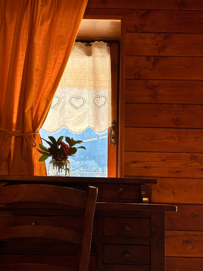 [ "CHALET INCANTO" //  SCHIERANCO-VALLE ANTRONA ]