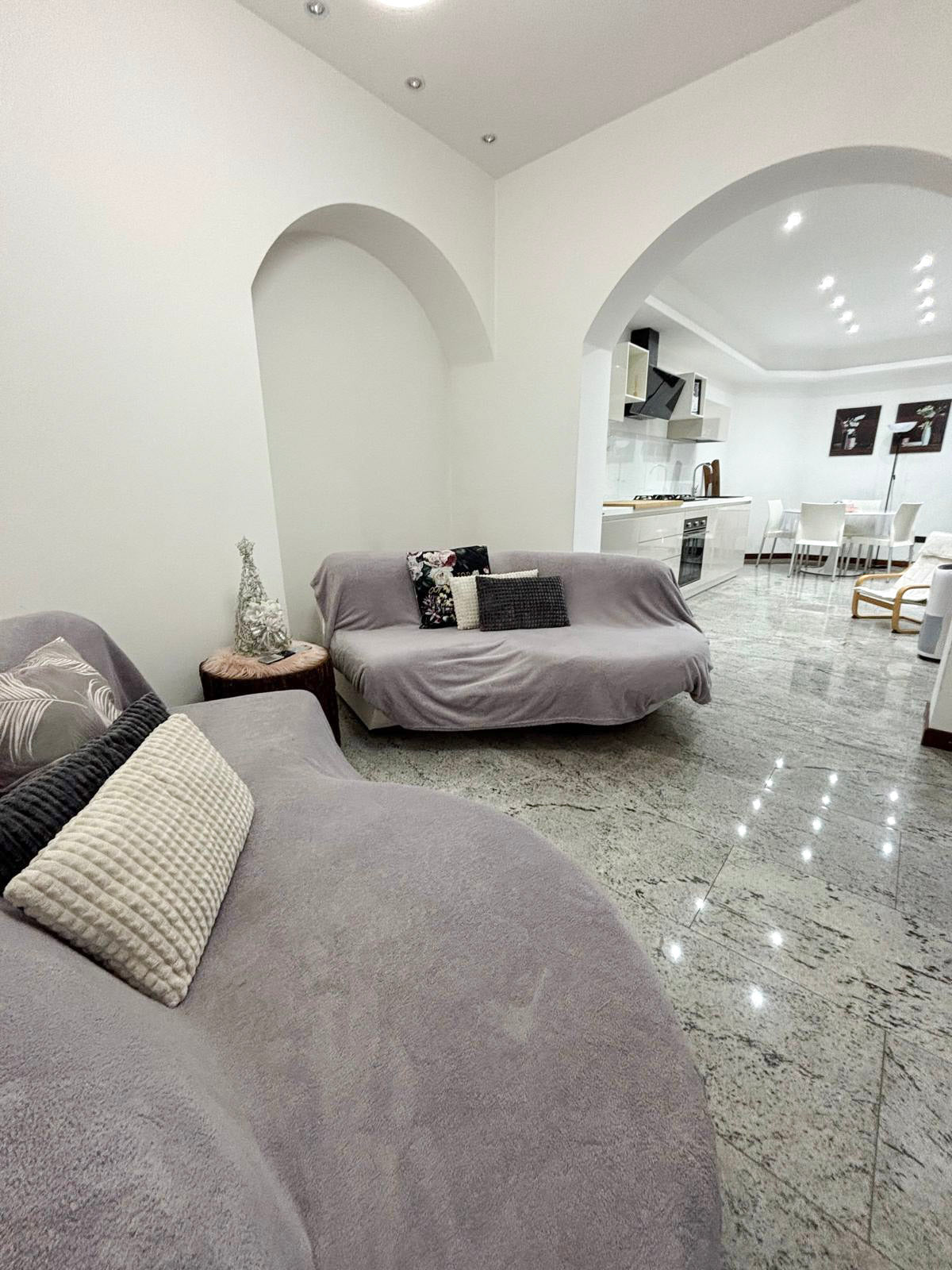 [ "DIMORA DEL BORGO" // SCHIERANCO-VALLE ANTRONA ]