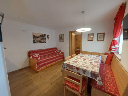 [ "APARTMENT STELLA ALPINA" // PEIO ]