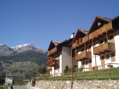 [ "APARTMENT LARICE" // PEIO ]