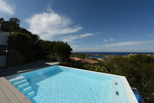 [ "VILLA PRESTIGE" // PORTO CERVO ]