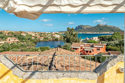 [ "BILOCALE VISTA MARE" // GOLFO ARANCI ]