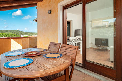 [ "BILOCALE VISTA MARE" // GOLFO ARANCI ]