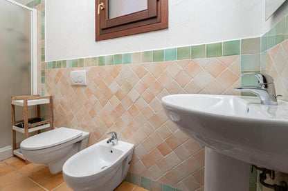 [ "BILOCALE VISTA MARE" // GOLFO ARANCI ]