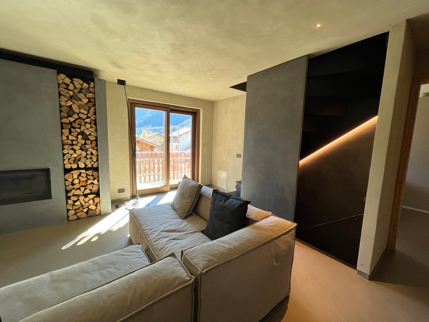 [ "CHALET DELLE STELLE" // BRUSSON ]