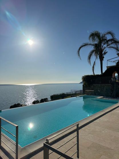 [ "VISTA MARE BLU" // SANREMO