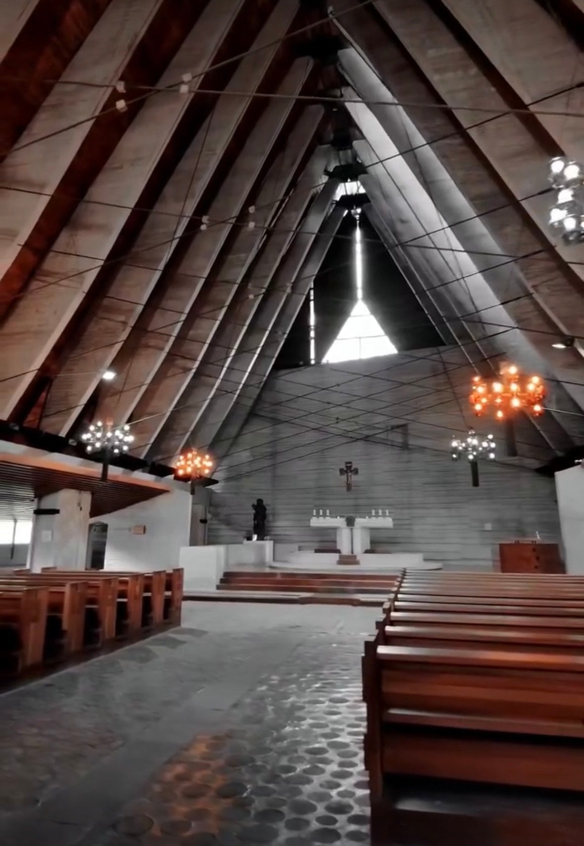 [ "CHALET FLO" // BORCA DI CADORE ]