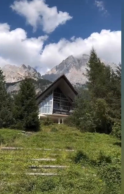 [ "CHALET FLO" // BORCA DI CADORE ]