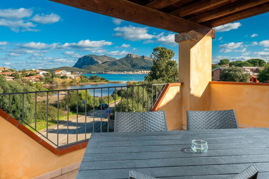 [ RESIDENCE "BLUCORALLO" // GOLFO ARANCI ]