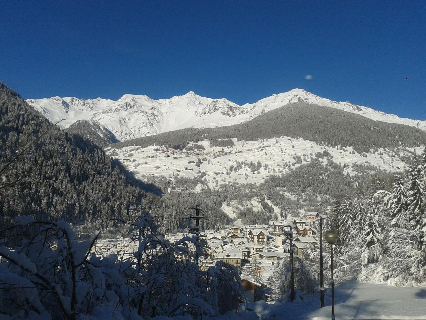 [ "APARTMENT LARICE" // PEIO ]