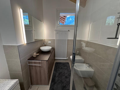 [ "APARTMENT LUNA ALTA" // PIEVE DI CADORE ]