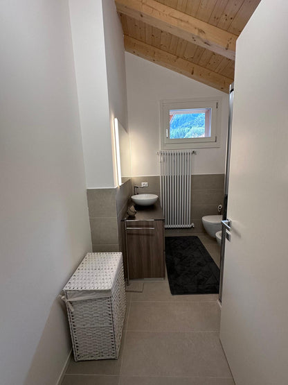 [ "APARTMENT LUNA ALTA" // PIEVE DI CADORE ]