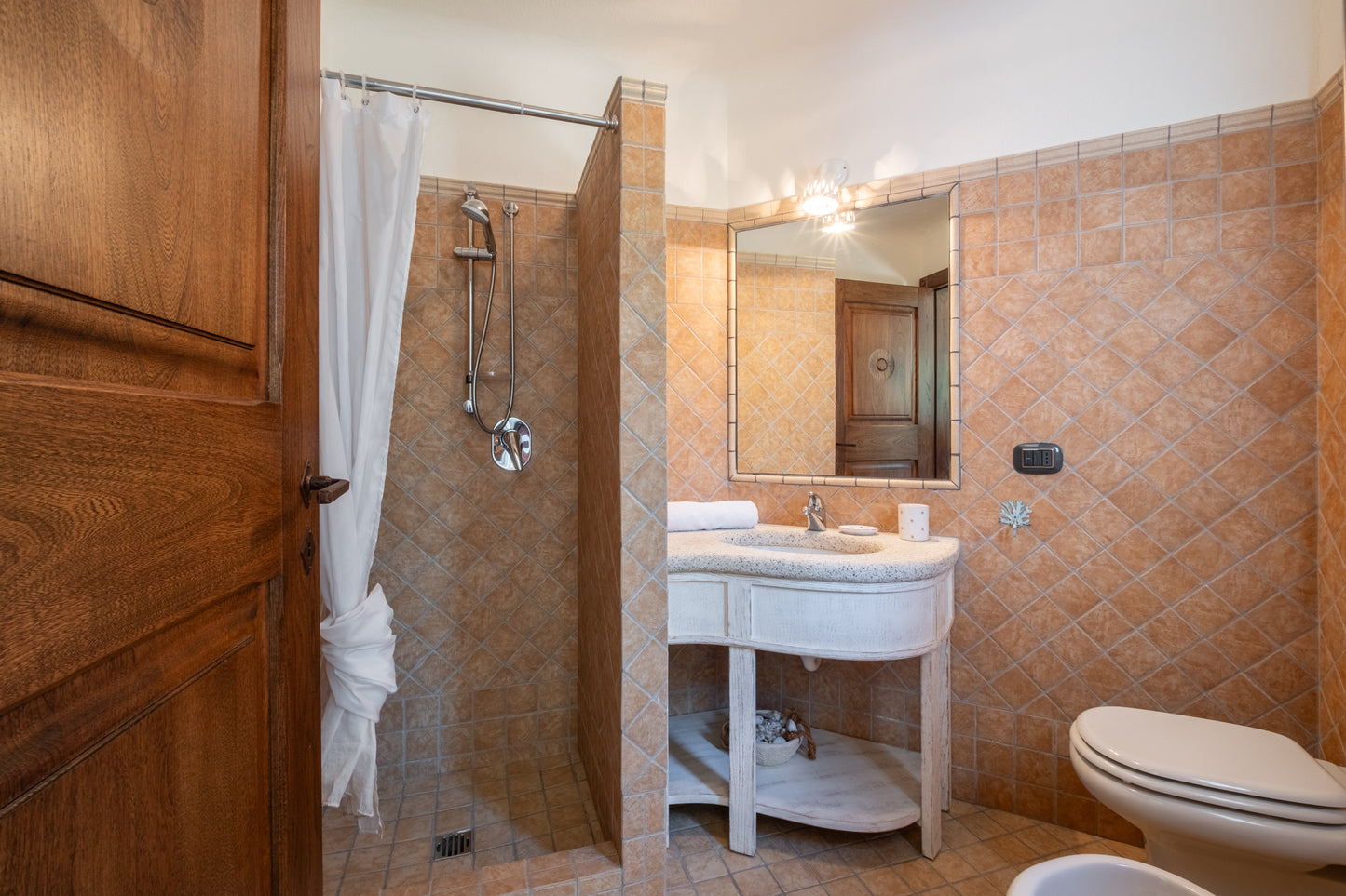 [ "VILLA PORTO RAFAEL" // PUNTA SARDEGNA ]