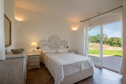 [ "VILLA PORTO RAFAEL" // PUNTA SARDEGNA ]