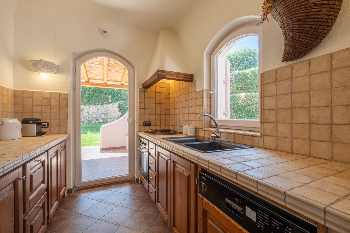 [ "VILLA PORTO RAFAEL" // PUNTA SARDEGNA ]