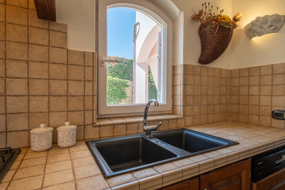 [ "VILLA PORTO RAFAEL" // PUNTA SARDEGNA ]