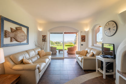 [ "VILLA PORTO RAFAEL" // PUNTA SARDEGNA ]