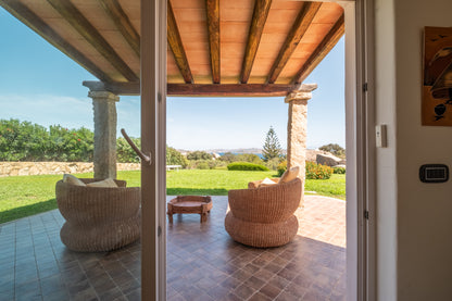 [ "VILLA PORTO RAFAEL" // PUNTA SARDEGNA ]