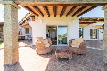 [ "VILLA PORTO RAFAEL" // PUNTA SARDEGNA ]