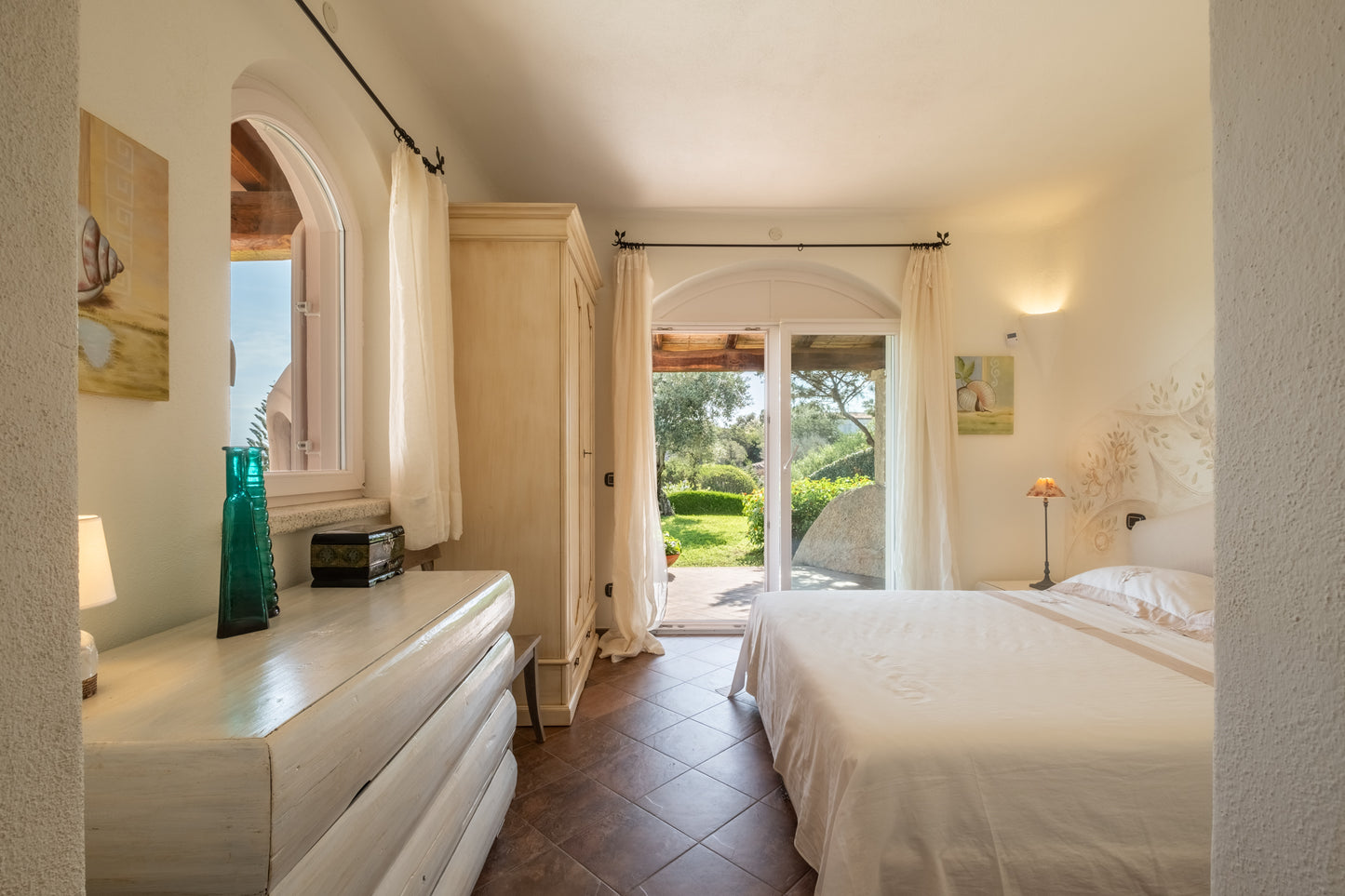 [ "VILLA PORTO RAFAEL" // PUNTA SARDEGNA ]
