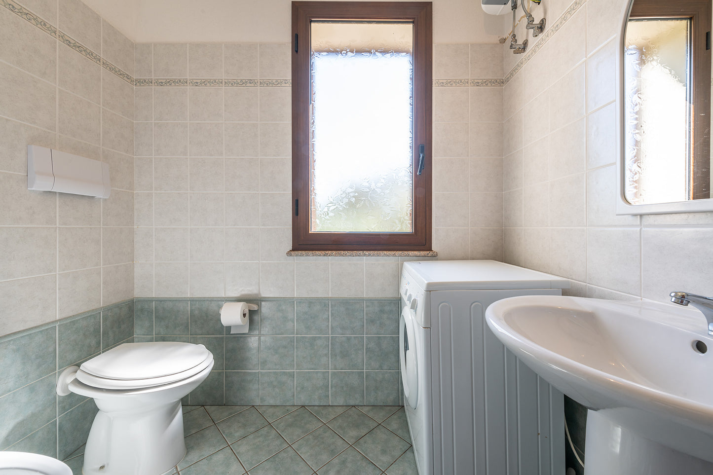 [ "VILLA MIRTO TRILO 2" // SINISCOLA ]