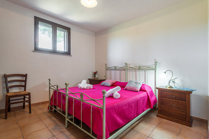 [ "VILLA MIRTO TRILO 4" // SINISCOLA ]