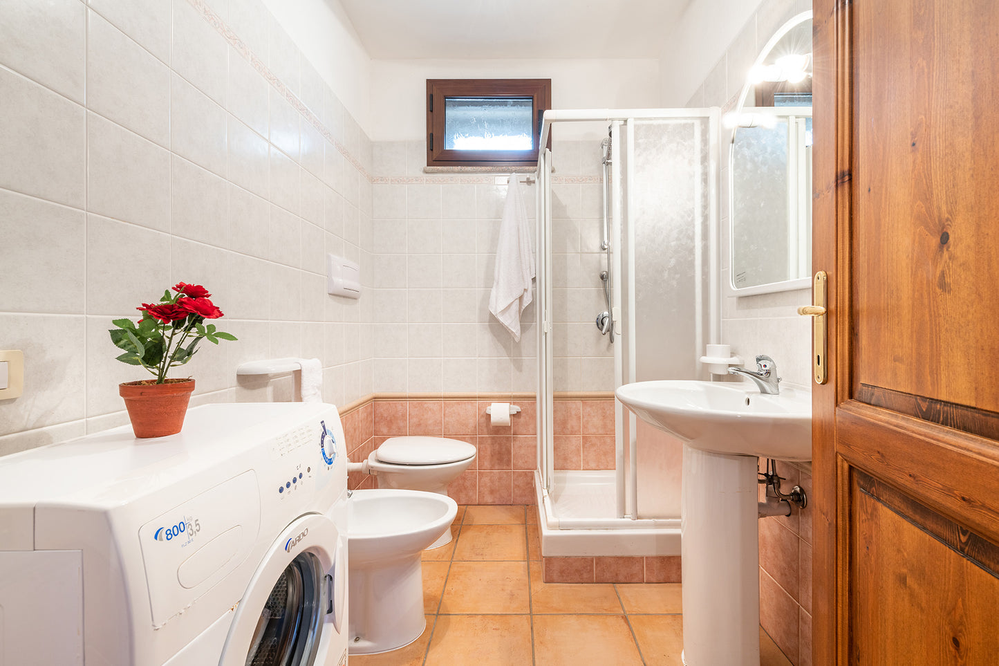 [ "VILLA MIRTO TRILO 4" // SINISCOLA ]