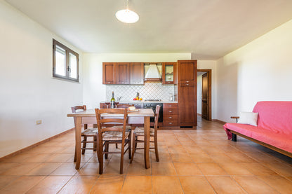 [ "VILLA MIRTO TRILO 4" // SINISCOLA ]