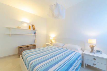 [ "VILLA MAESTRALE" // CANNIGIONE ]