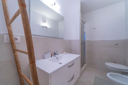 [ "VILLA MAESTRALE" // CANNIGIONE ]