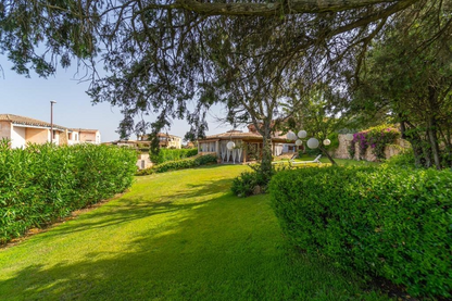 [ "VILLA MAESTRALE" // CANNIGIONE ]