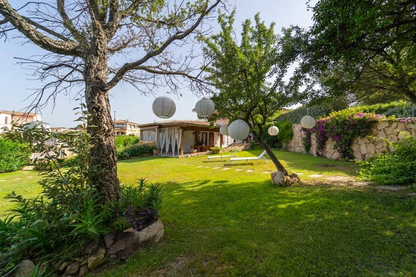 [ "VILLA MAESTRALE" // CANNIGIONE ]