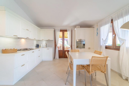 [ "VILLA MAESTRALE" // CANNIGIONE ]