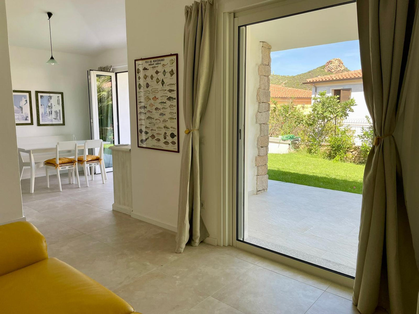 [ "VILLA PANTELLERIA GARDEN" // CANNIGIONE ]