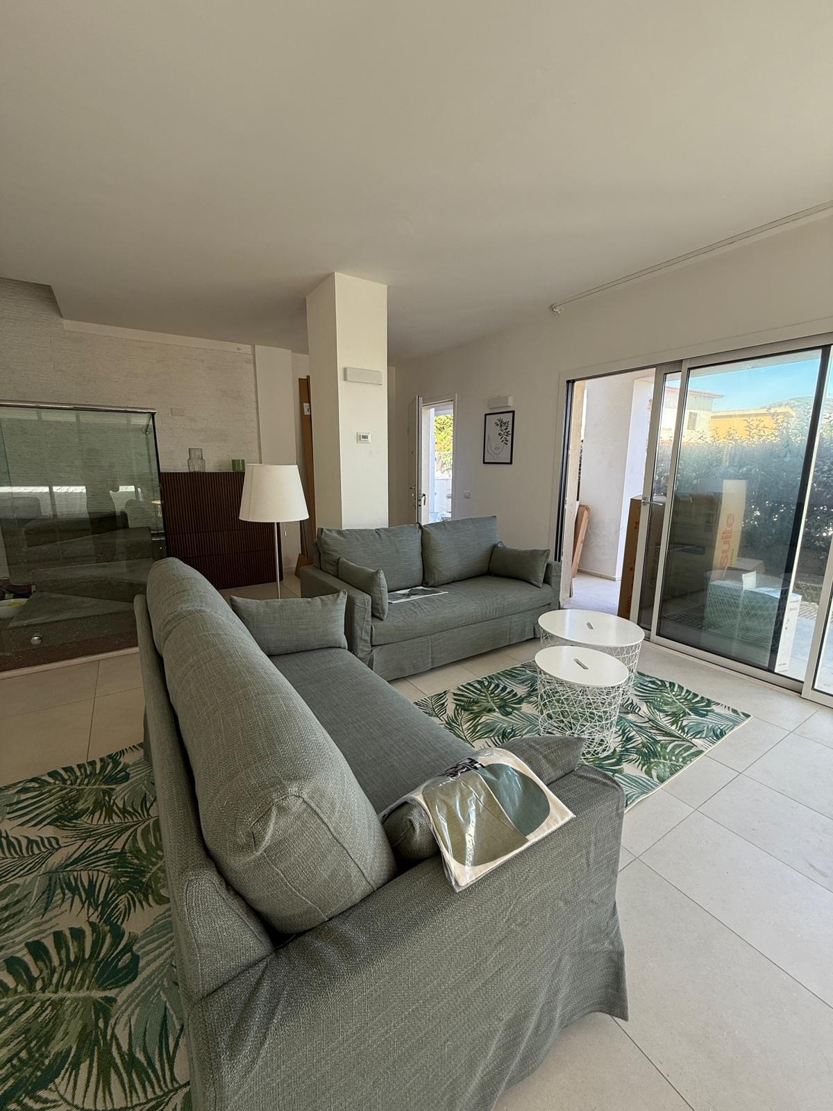 [ SUPERIOR VILLA "JACUZZI" GOLFO ARANCI ]