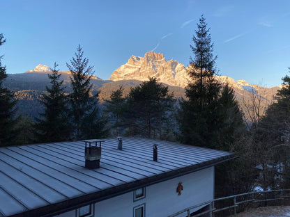 [ "CHALET FLO" // BORCA DI CADORE ]