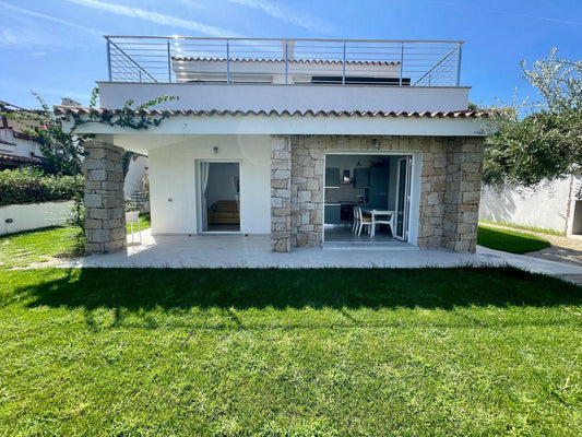 [ "VILLA PANTELLERIA GARDEN" // CANNIGIONE ]