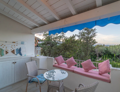 [ "CASA SMERALDO TERRAZZA" // PORTO ROTONDO ]