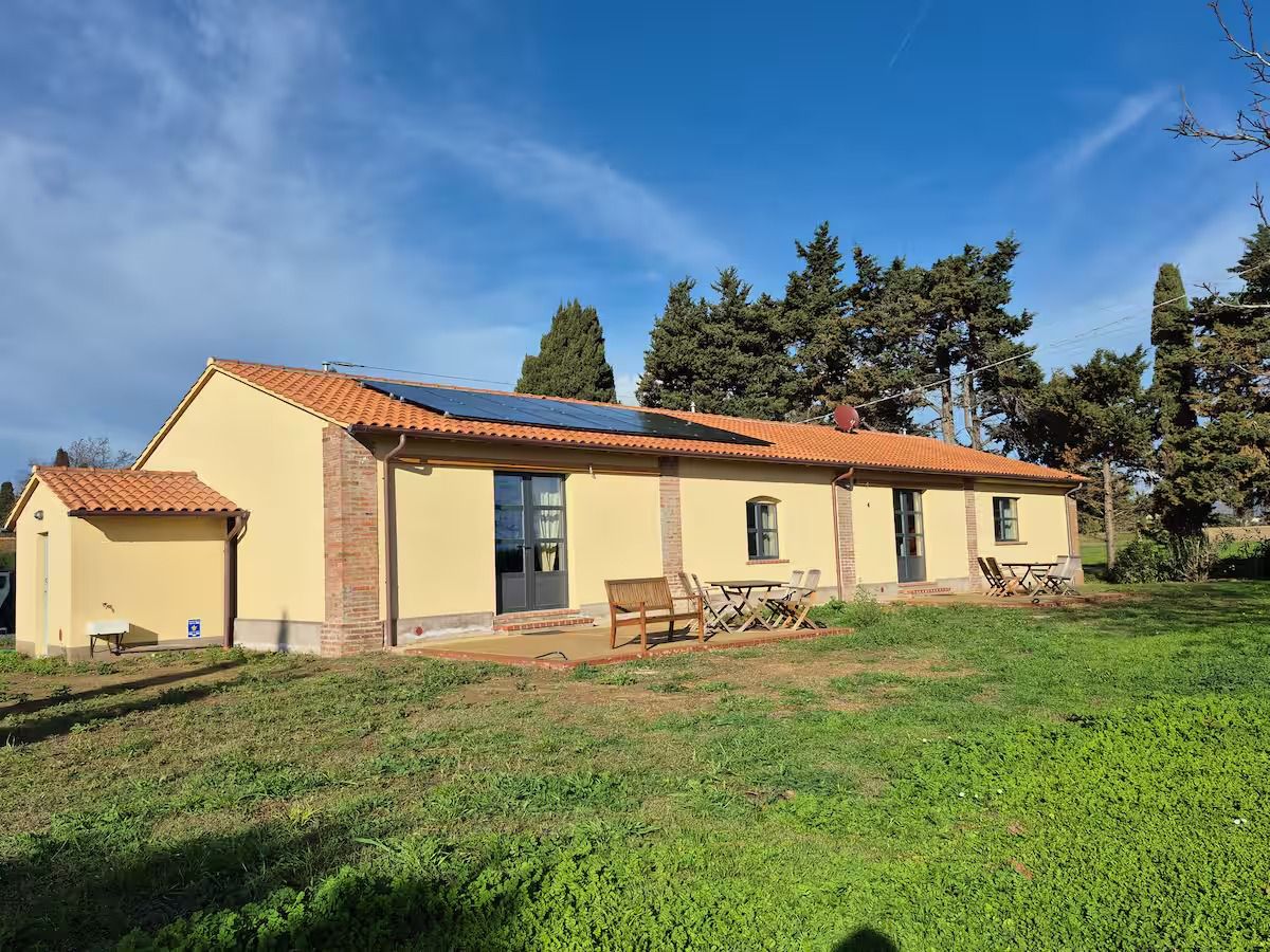 [ "LOFT IL GRANAIO" // CECINA ]