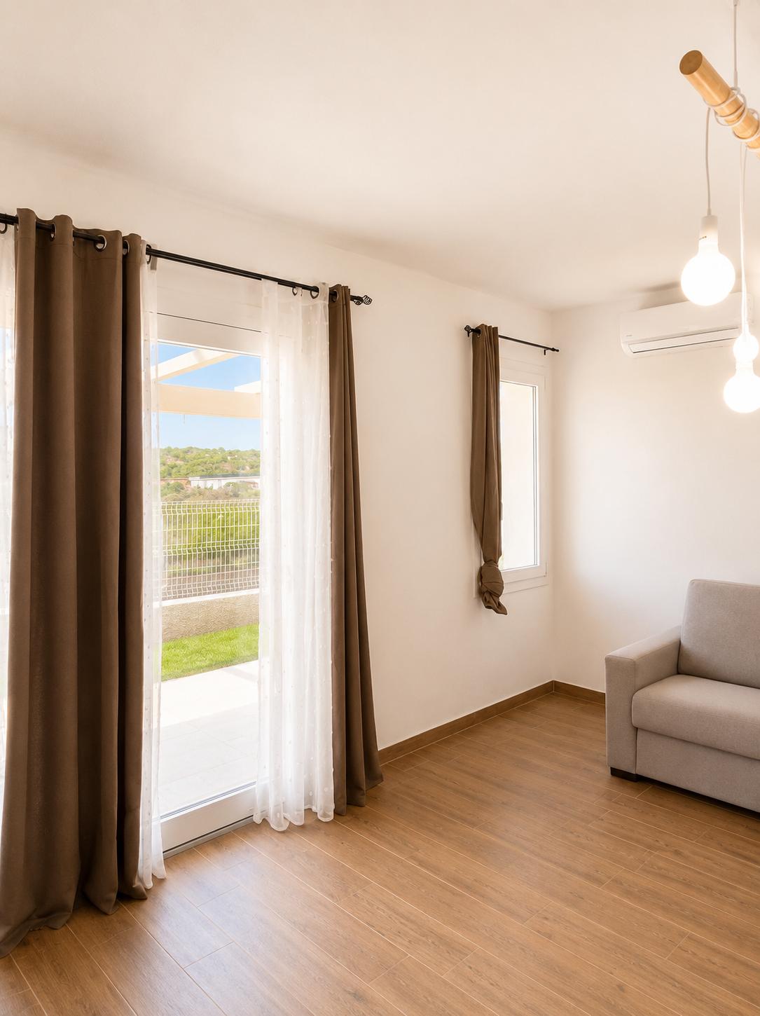[ "APARTMENT SUNSET" // GOLFO ARANCI ]