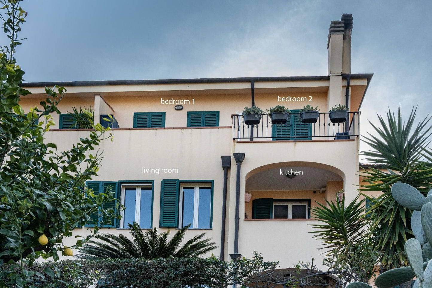 [ "LUXURY APARTMENT" // LOANO ]