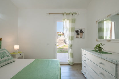 [ "VILLA COSTAREI" // COSTAREI ]
