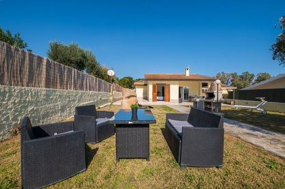 [ "VILLA COSTAREI" // COSTAREI ]