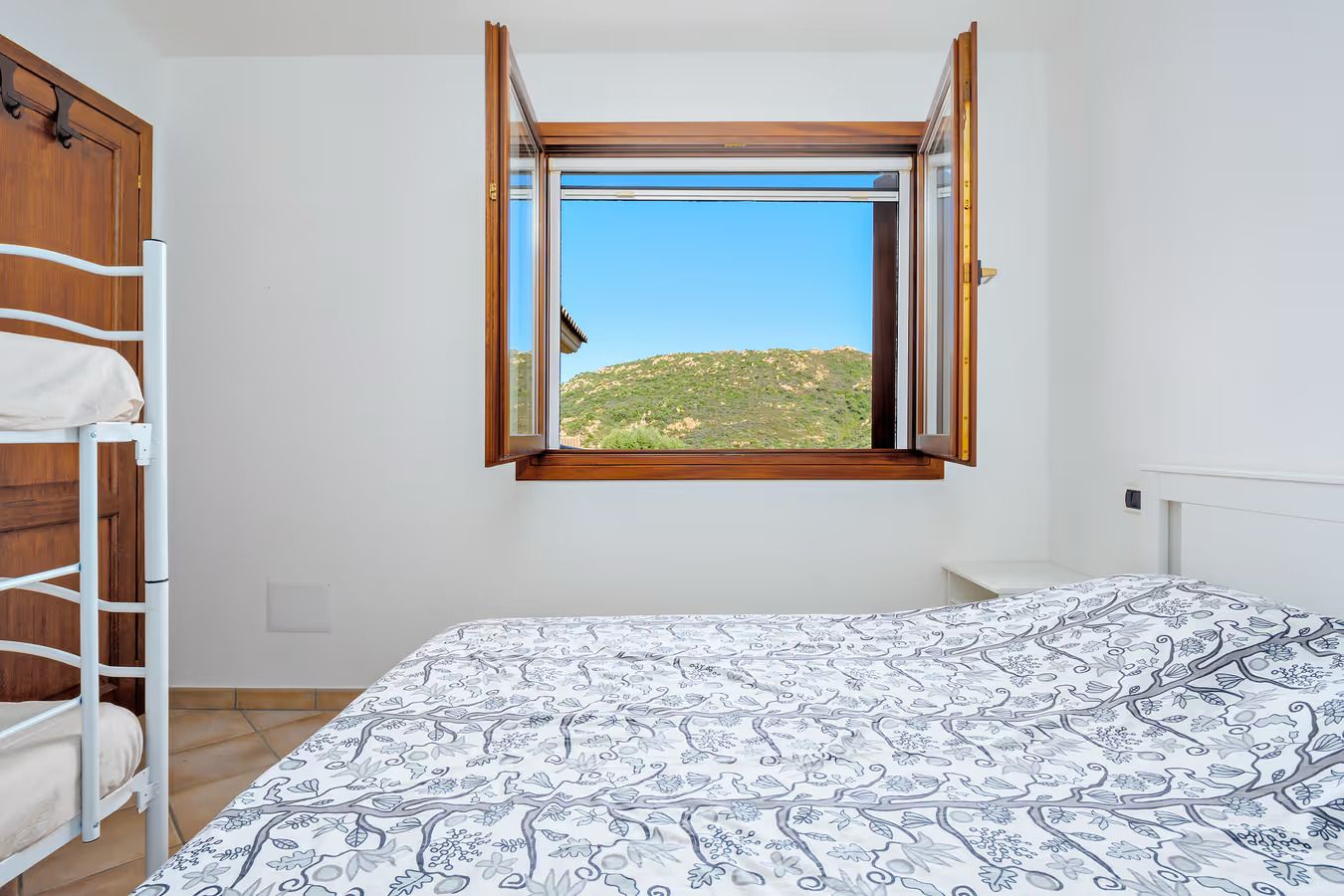 [ VILLINO "PORTO SAN PAOLO" ]