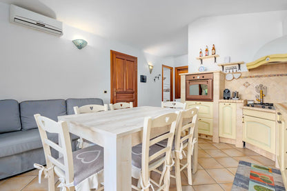 [ VILLINO "PORTO SAN PAOLO" ]