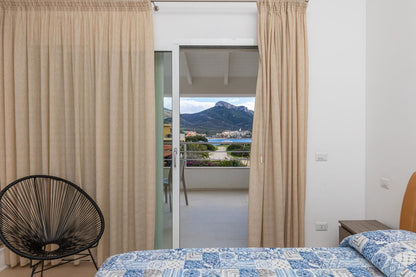 [ SUPERIOR VILLA // GOLFO ARANCI ]
