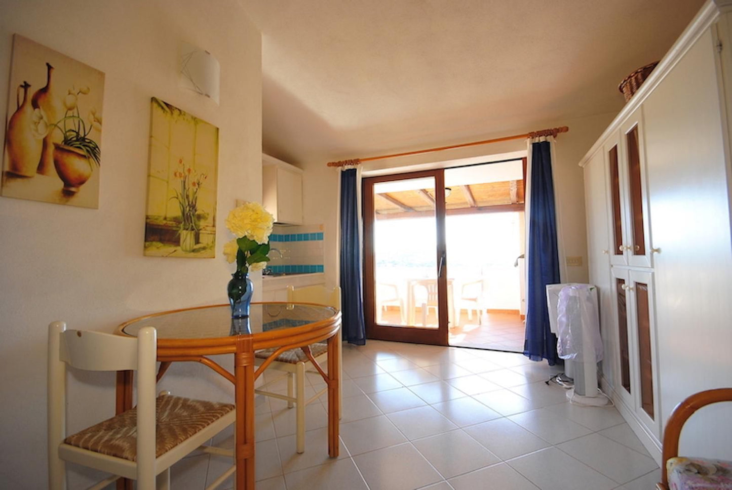 [ "PORTO TAVERNA" BILOCALE 150MT DAL MARE // PORTO TAVERNA ]