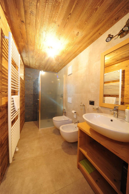 [ "LUXURY MASO LEPROTTO" TRENTINO - ALTO ADIGE ]